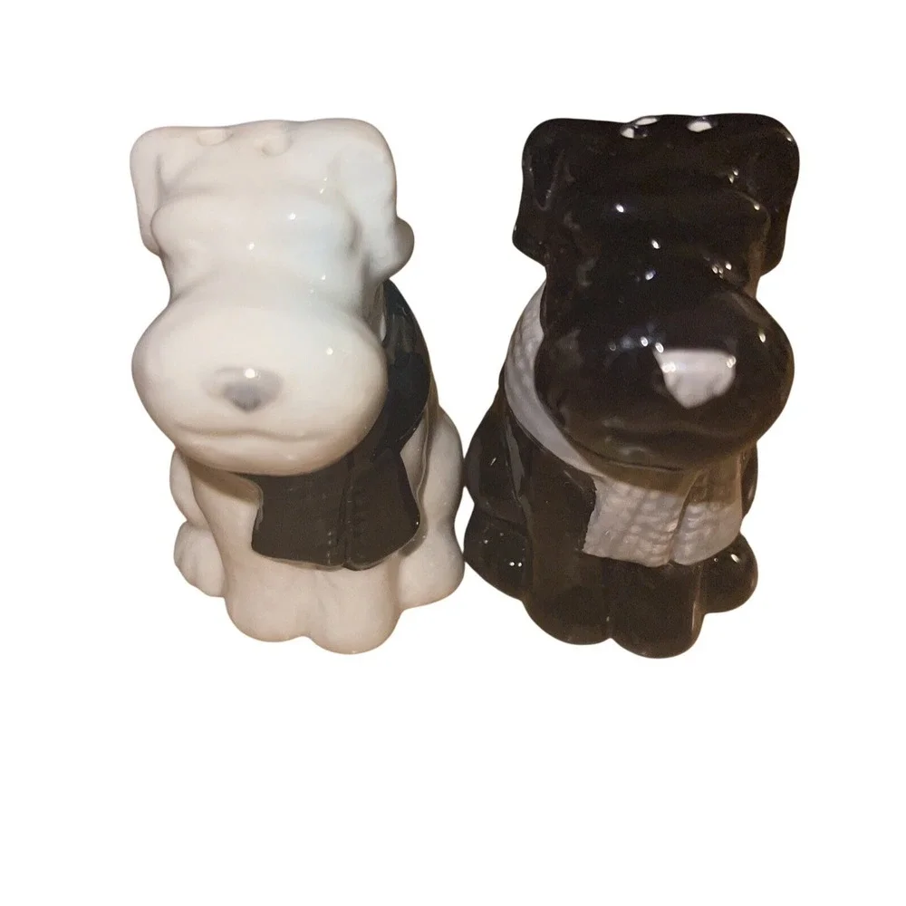🐶 Scottish Terrier salt & pepper shaker Dogs Seasoning Salt & Pepper